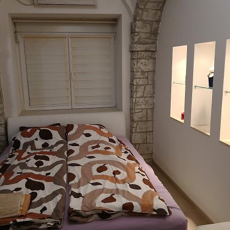 Apartment Zemun Old Town Center Belgrad Exteriör bild