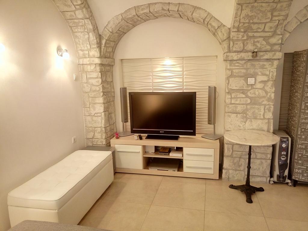 Apartment Zemun Old Town Center Belgrad Exteriör bild