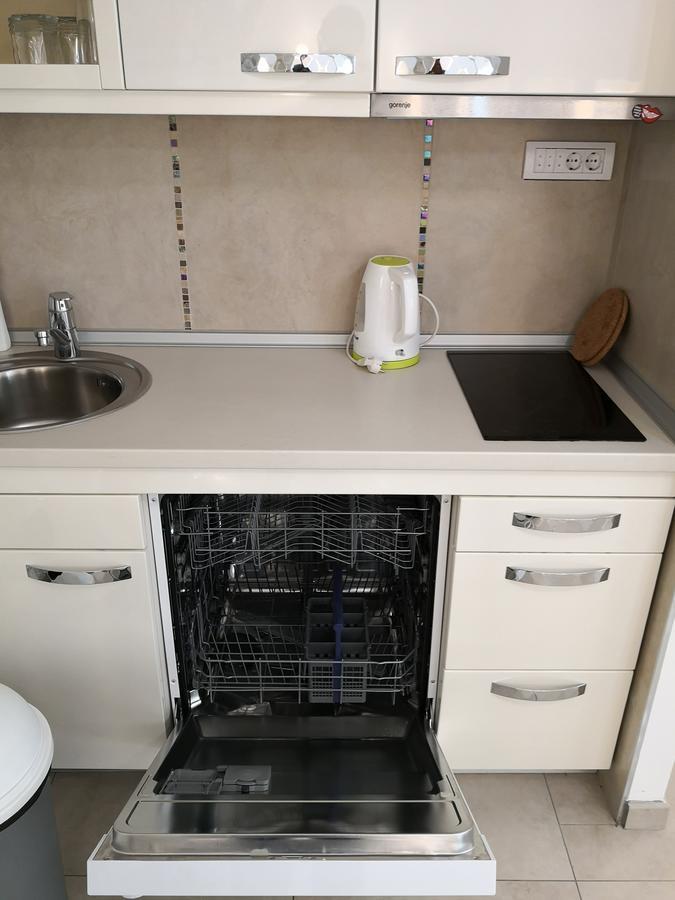 Apartment Zemun Old Town Center Belgrad Exteriör bild